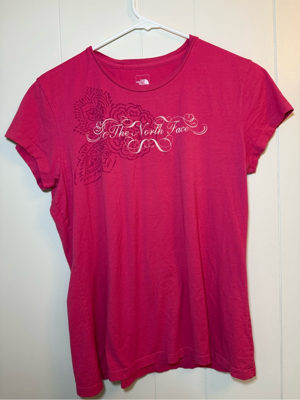 The North Face Women's Large Hot Pink Floral Script Tee Y2K Gorpcore